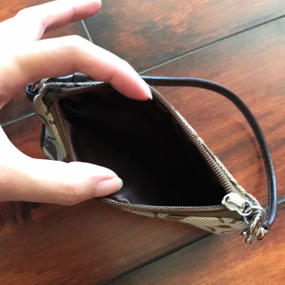 • Brown Coach Wristlet • - Picture 5 of 6